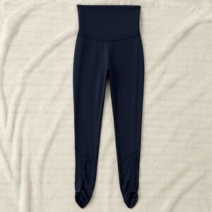 Lululemon athletica dark blue Women's Leggings size 6
